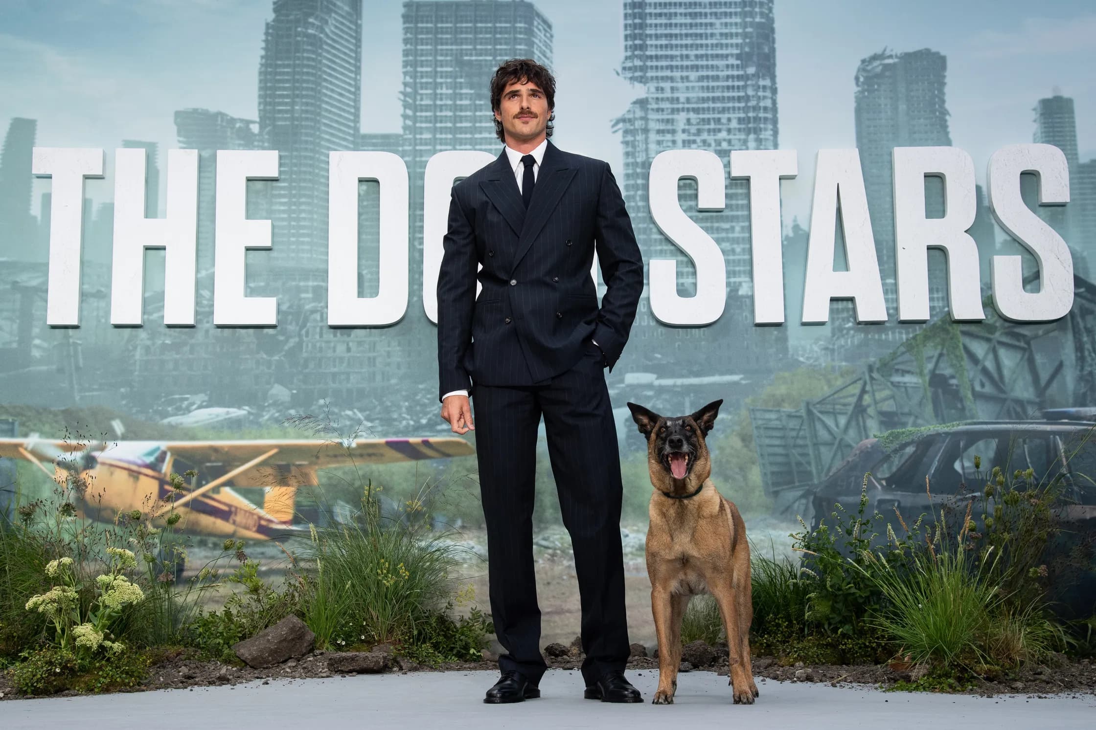 Jacob Elordi Shares the Spotlight (and Steals None of It) With Canine Co-Star at London Premiere